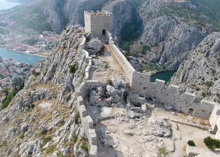 Victory Apartman Mimice